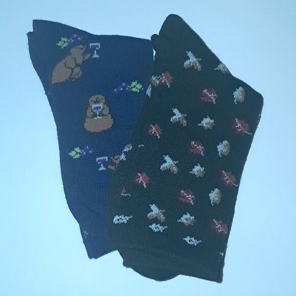 2 Pairs of Kohls Crew Socks Navy & Black Size 5 - 10 NEW WITH TAG - Picture 1 of 1